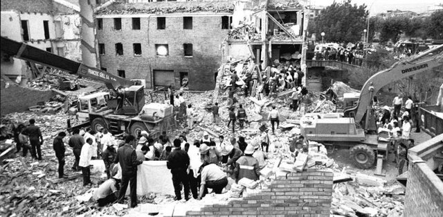 Atemptat d’ETA a una caserna de la guàrdia civil a Vic