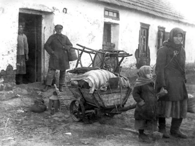 Famine led to est 10M deaths