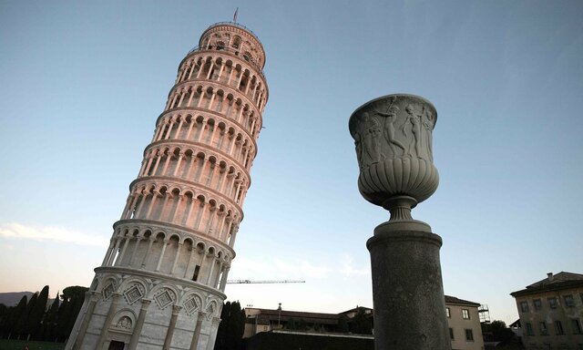 Leaning Tower of Pisa closed