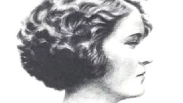 Zelda Becomes Diagnosed with Schizophrenia