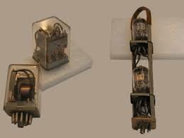 3ra Generación: Aparecen los Chips