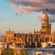 Sevilla a los pies de la giralda