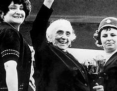 Dolores Ibárruri, La Pasionària torna de l’exili