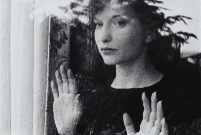 Meshes of the Afternoon