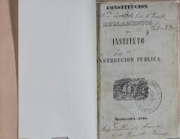 El Gobierno de la Defensa creó el Instituto de Instrucción Pública.