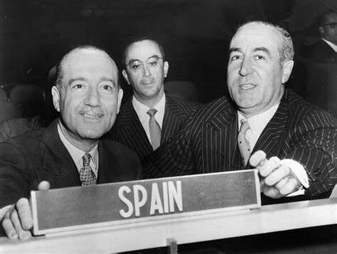 España entra en la ONU