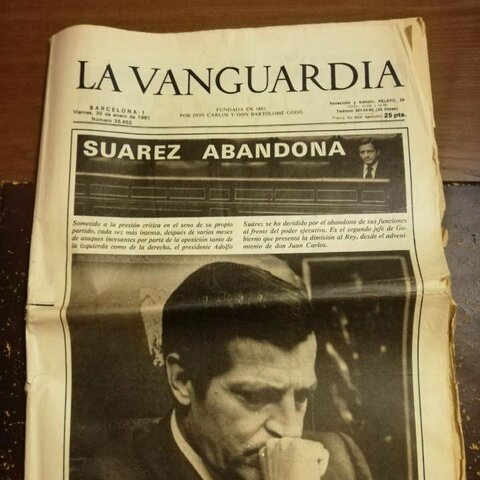 DIMISIÓ D'ADOLFO SUÁREZ