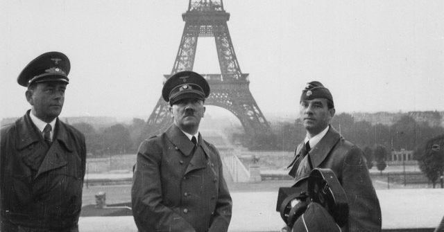 Alemania ocupa París.