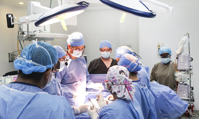 Inaguracion del servicio de cirigia de Trauma y Emergencias.