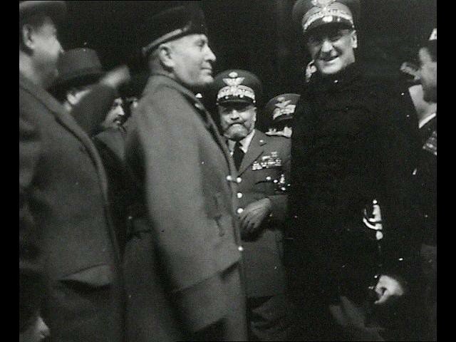 Mussolini forms alliance with Giolitti