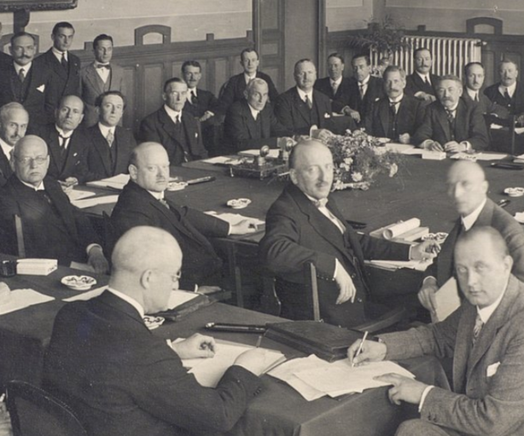 Locarno Treaty signed