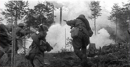 Los alemanes derrotan a los soviéticos en Kharkov