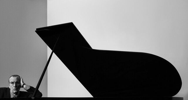 Retrato ambiental - Newman, Arnold (1918 - 2006)