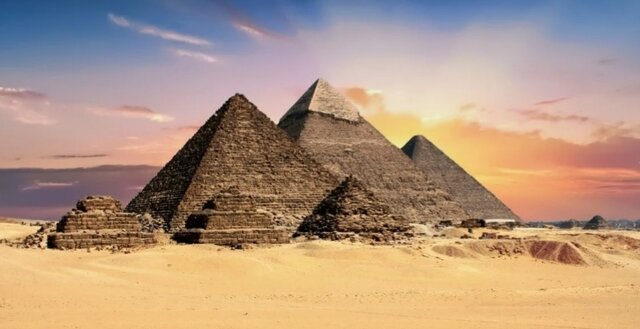 Construcción de la pirámide de de keops