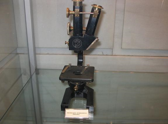 MICROSCOPIO COMPUESTO