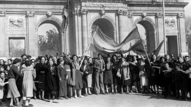 El día 28 entran las tropas franquistas en Madrid.