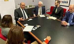 2015 T- 476 INSTITUCIONES DE EDUCACIÓN SUPERIOR ATIENDEN A RESPONSABILIDAD