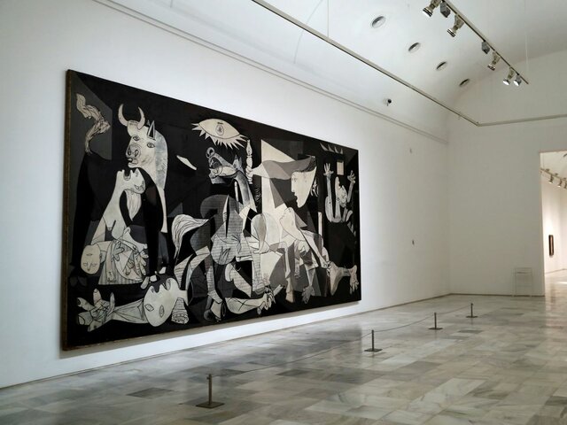 Publicació del quadre Guernica