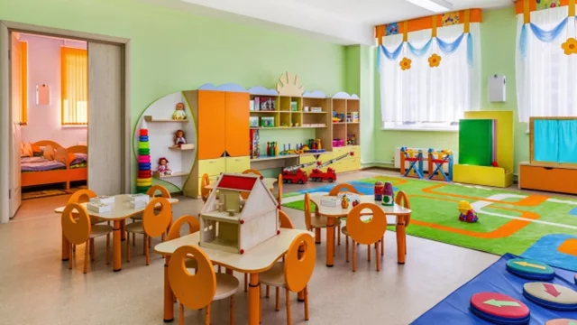 EMPIEZO LA GUARDERIA