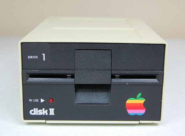 «Apple Disk II»