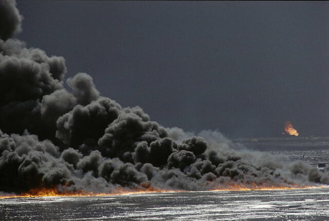INCENDIOS EN LOS POZOS PETROLEROS DE KUWAIT