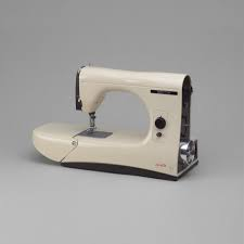 MIRELLA SEWING MACHINE