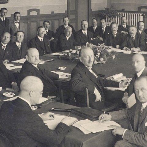 Conferencia de Lorcano