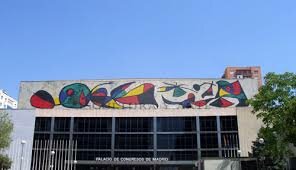 Mural del palacio de congresos de Madrid