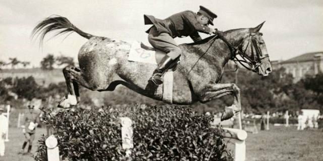 Las primeras competicions de cavalls