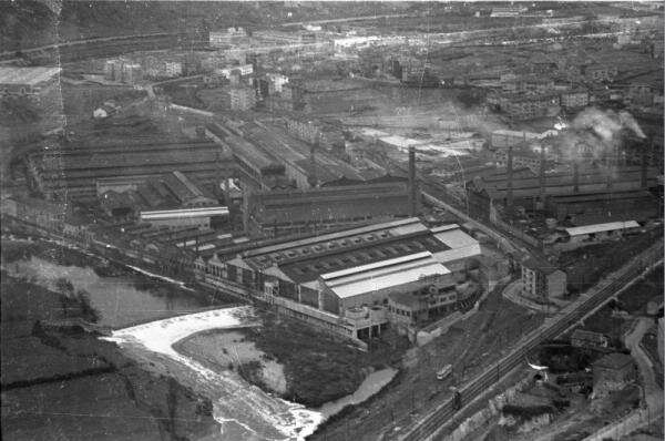 La Basconia fabrikaren amaiera