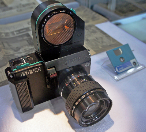 Mavica, primera cámara digital comercializada, SONY