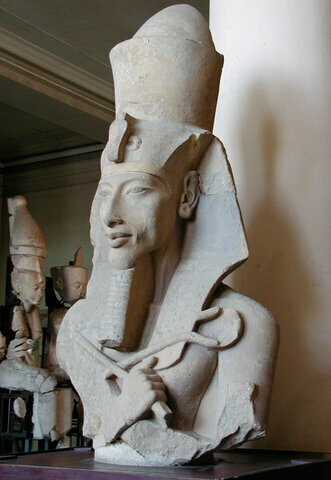 Comienza la decadencia de la 4ª Dinastía de faraones. Dominio de los nomarcas*