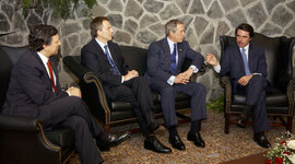 Timeline: Los gobiernos democráticos entre 1996-2004