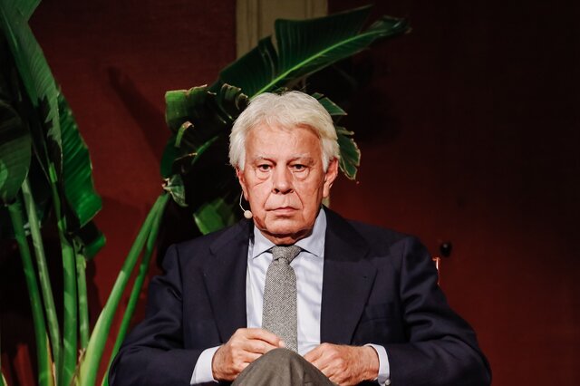 Felipe González