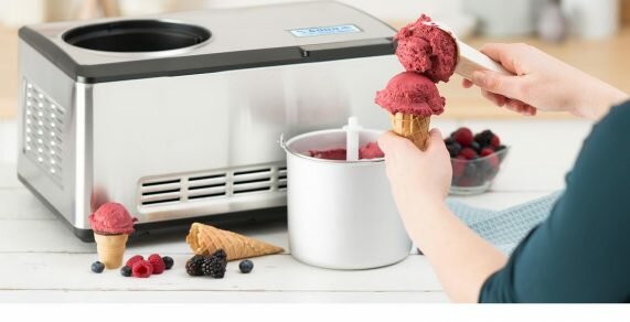 Ice-cream churn machine