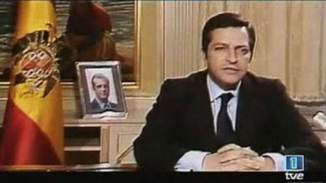 Dimisión de Adolfo Suárez