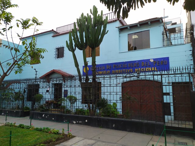 Creación del Colegio de Psicólogos del Perú