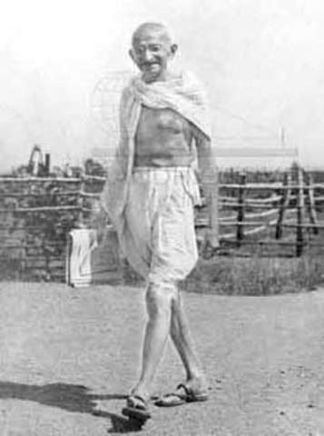 Gandhi began a 21-day fast of self-purification to help the Harijan movement.