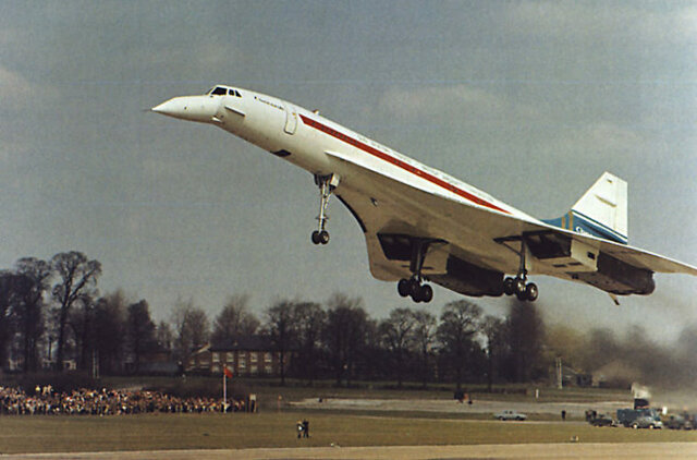 The supersonic airliner (Concorde)