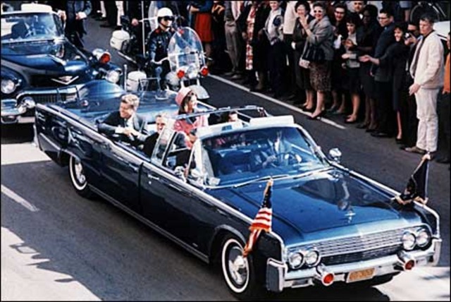 "President Kennedy dead"