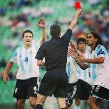 Debut en la primera division de la seleccion