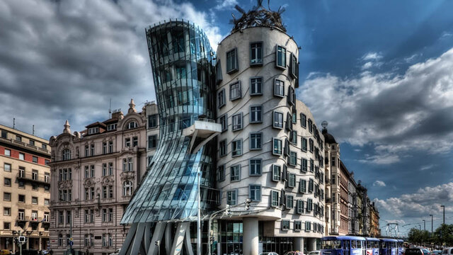 Casa Danzante FRANK GAHRY