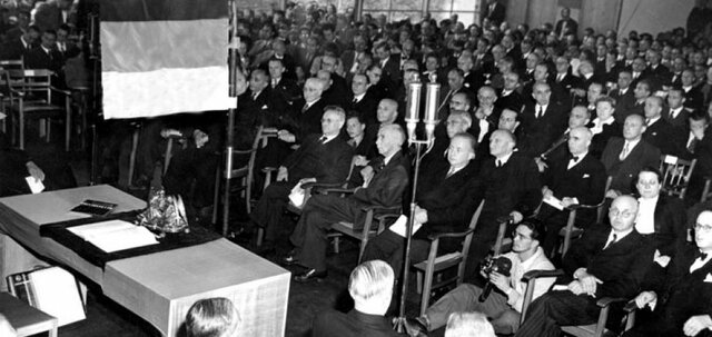 Creación de la República Federal de Alemania.