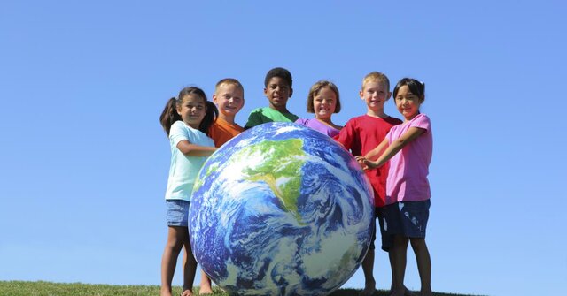 Declaración universal   de derecho del niño   “Educación Inclusiva “