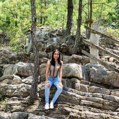 Timeline: PAOLA AYAHI TLATOA RUIZ