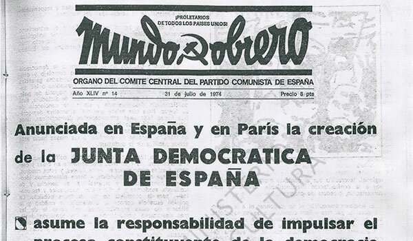 Creación de la Junta Democrática.
