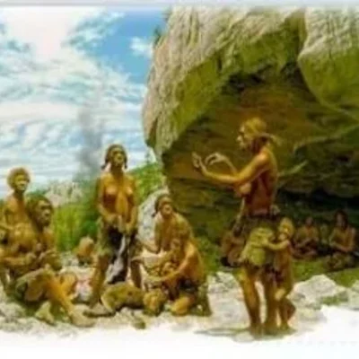 Timeline: EVOLUCIÓN DE LA COMUNICACIÓN Y LOS MEDIOS DE COMUNICACIÓN