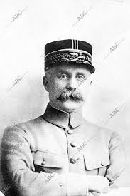 La guerra relámpago (Agosto)