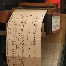 Maquina de tarjetas perforadas