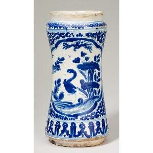 Maker unknown, Pharmacy jar, Puebla, Mexico, tin-glaze earthenware, c. 1750. Davis Museum